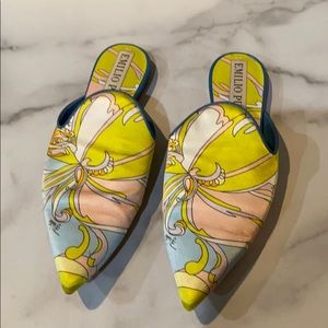 Emilio Pucci mules like new barely worn